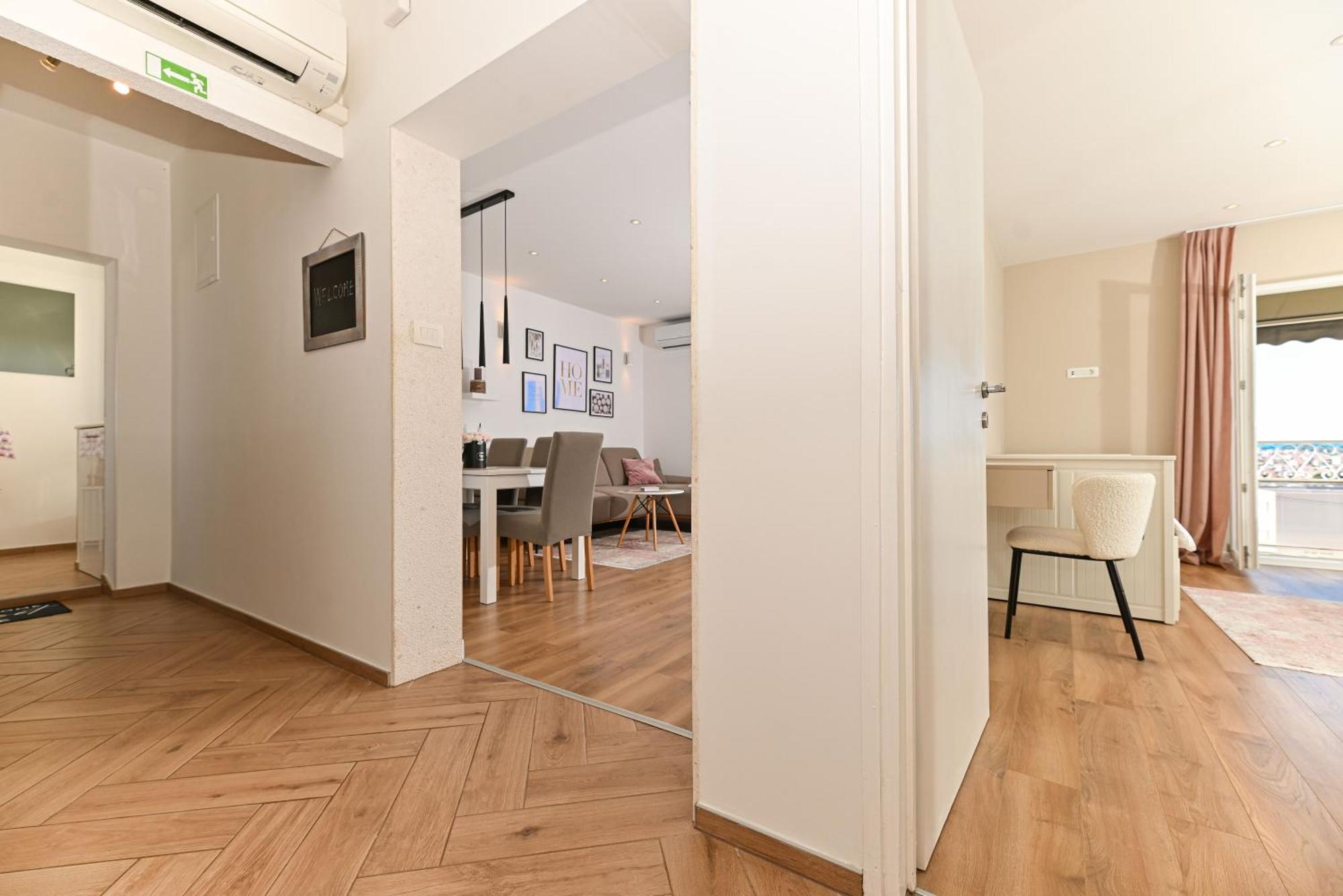 Apartment Dajana Feeling Of Home Trogir Exteriér fotografie