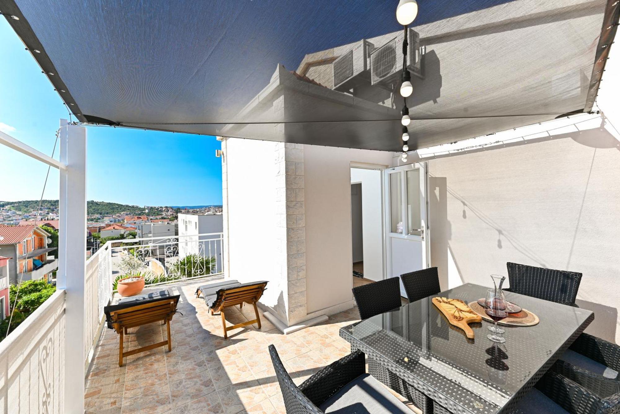 Apartment Dajana Feeling Of Home Trogir Exteriér fotografie